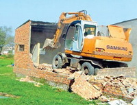 Xây dựng sai phép: Phạt nặng để không cho tồn tại Xây dựng sai phép: Phạt nặng để không cho tồn tại
