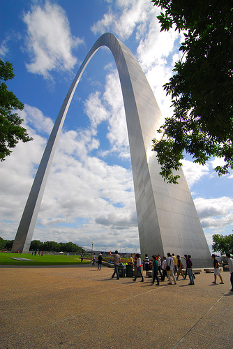Gateway Arch, đài tưởng niệm cao nhất Hoa Kỳ