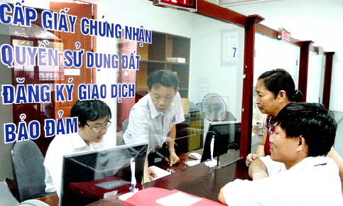 Ngưng thu tiền sử dụng đất: Chưa biết khi nào gỡ vướng