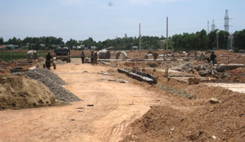 Hàng ngàn hộ dân chờ đất tái định cư