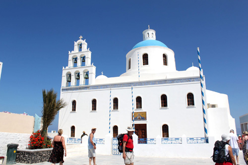 Tới Santorini, ai cũng thành người lãng mạn