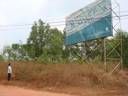 Tám dự án treo “đè” người dân huyện Hóc Môn