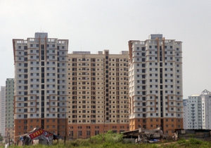 Nửa năm thống khổ của doanh nghiệp bất động sản