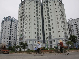 Chờ nhà thu nhập thấp