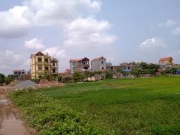 Giá đất dịch vụ - nơi tăng, chốn giảm