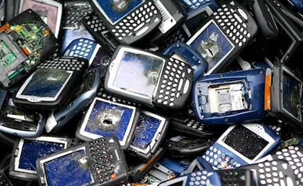 BlackBerry - sự sụp đổ của một đế chế