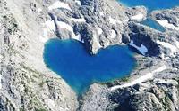 Những hồ tự nhiên hình trái tim đẹp mê mẩn