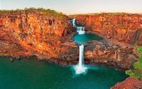 Ngắm thác nước 4 tầng tuyệt đẹp ở miền Tây nước Úc