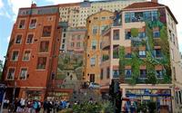 Lyon - thành phố của những bức tranh khổng lồ