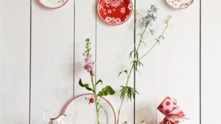Làm đẹp bức tường bằng những chiếc đĩa