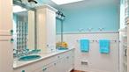 Thiết kế phòng tắm lấy cảm hứng từ biển