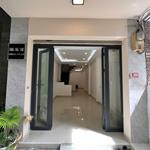 Bán nhà đúc 2 lầu hẻm 606 Đường 3 Tháng 2, P14 Q10 ngay trung tâm SG