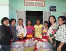 Kim Oanh trao tặng bốn căn nhà tình thương tại Kon Tum