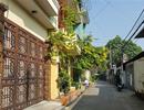 Dân nhà lầu ven sông bất ngờ bị di dời