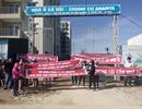 Hàng chục hộ dân trưng băng rôn đòi nhà ở chung cư Aranya Huế
