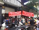 Đắng cay vì bỏ tiền tỷ mua “niềm tin”, khách hàng vây trụ sở chủ đầu tư