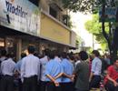 Đang cưỡng chế chung cư 60 tuổi ở trung tâm Sài Gòn