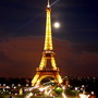 Tháp Eiffel - Biểu tượng của 'Kinh đô ánh sáng'