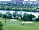 Bùng nổ sân golf và hệ lụy 