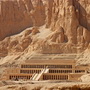 Đặc điểm của kiểu kiến trúc đền Ai Cập cổ đại 